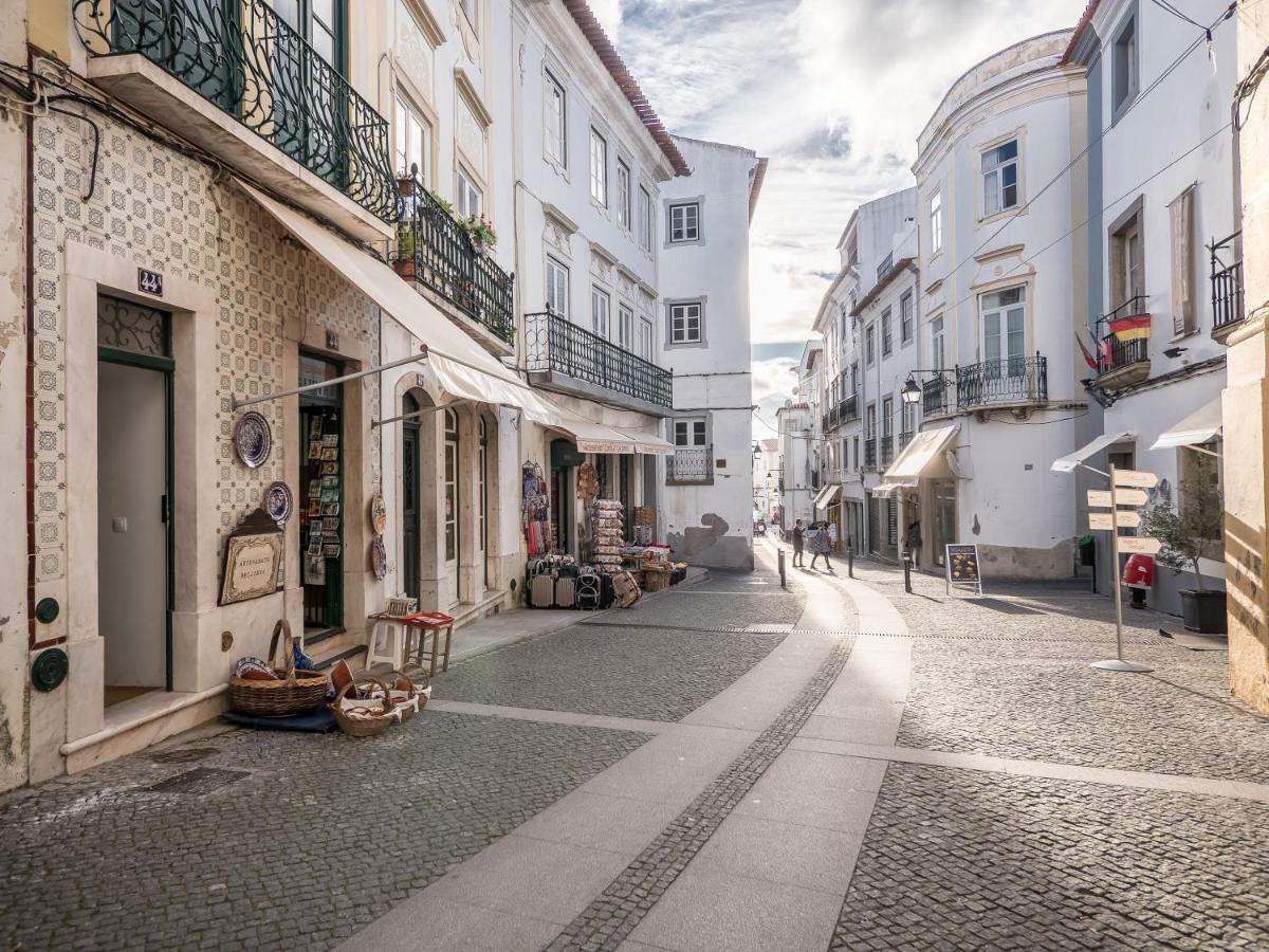 Home At Evora'S Main Street מראה חיצוני תמונה